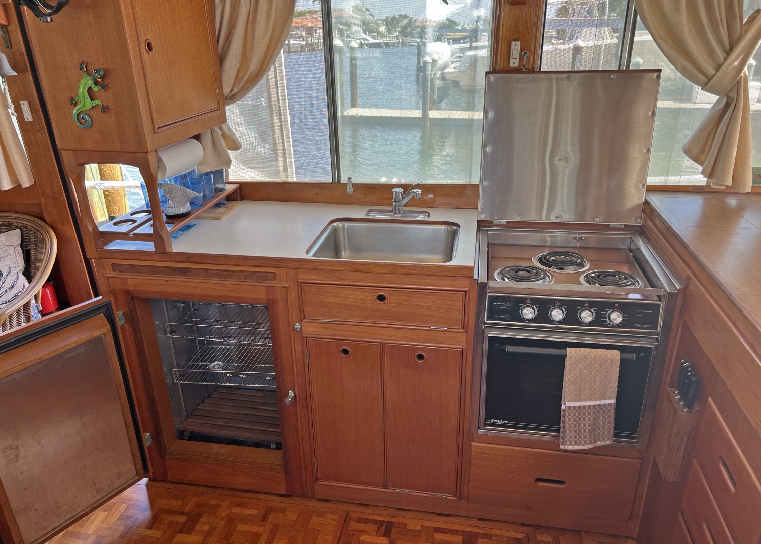 1991 Grand Banks Motoryacht
