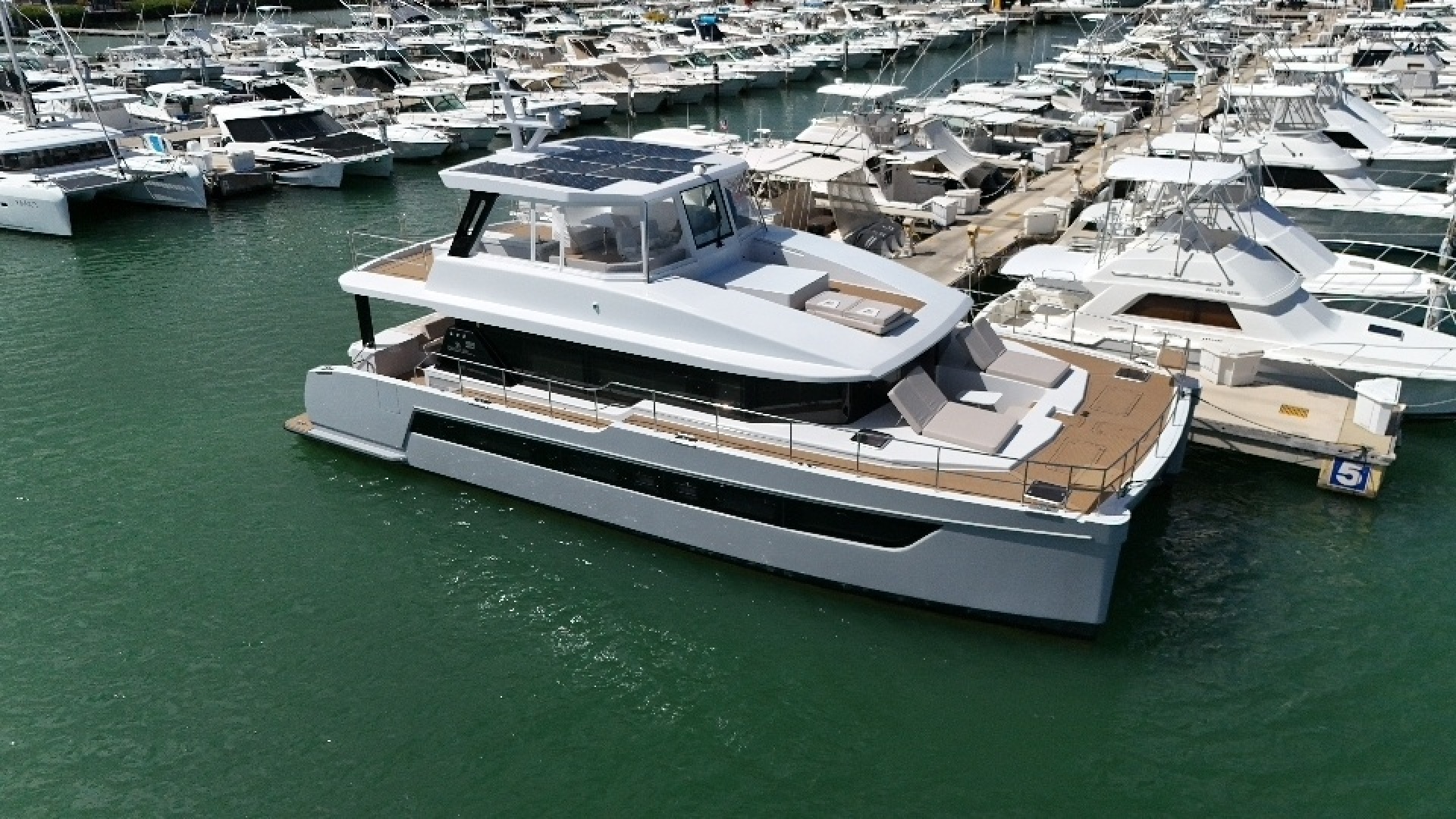 Flow 55ft Two Oceans Yacht For Sale Flow 55ft Two Oceans Yacht For Sale