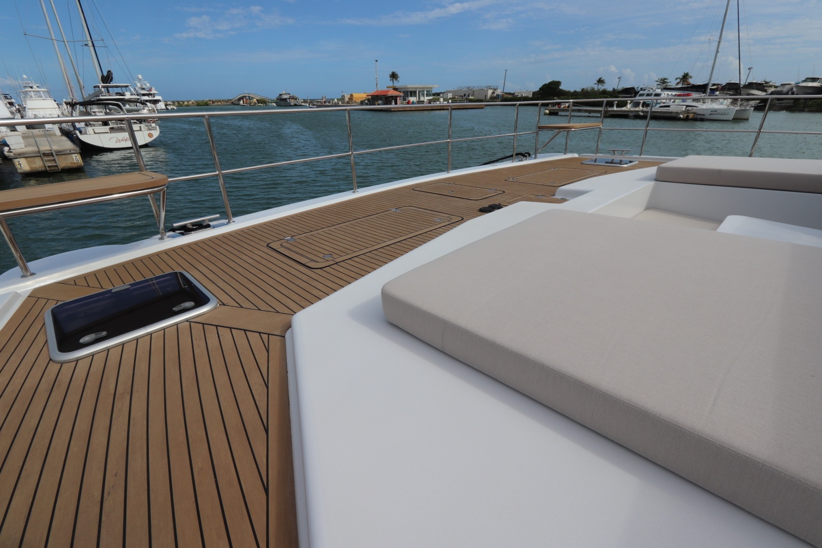 Flow 55ft Two Oceans Yacht For Sale Flow 55ft Two Oceans Yacht For Sale