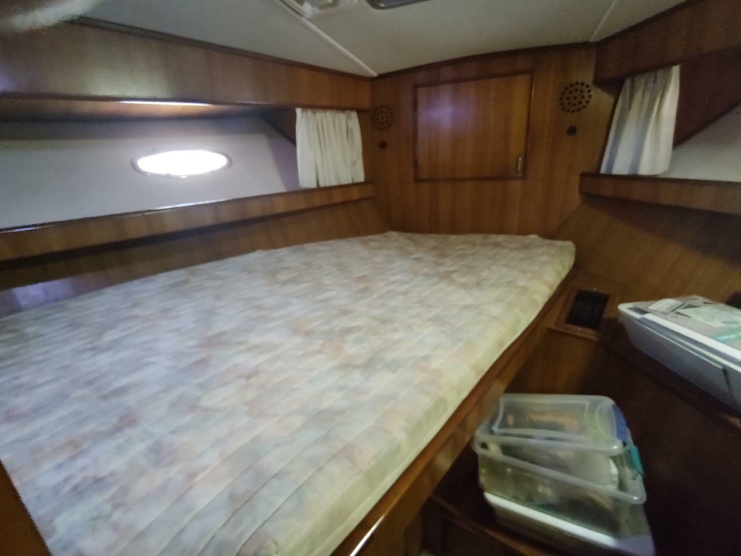 1989 Hyatt Double Cabin Motoryacht