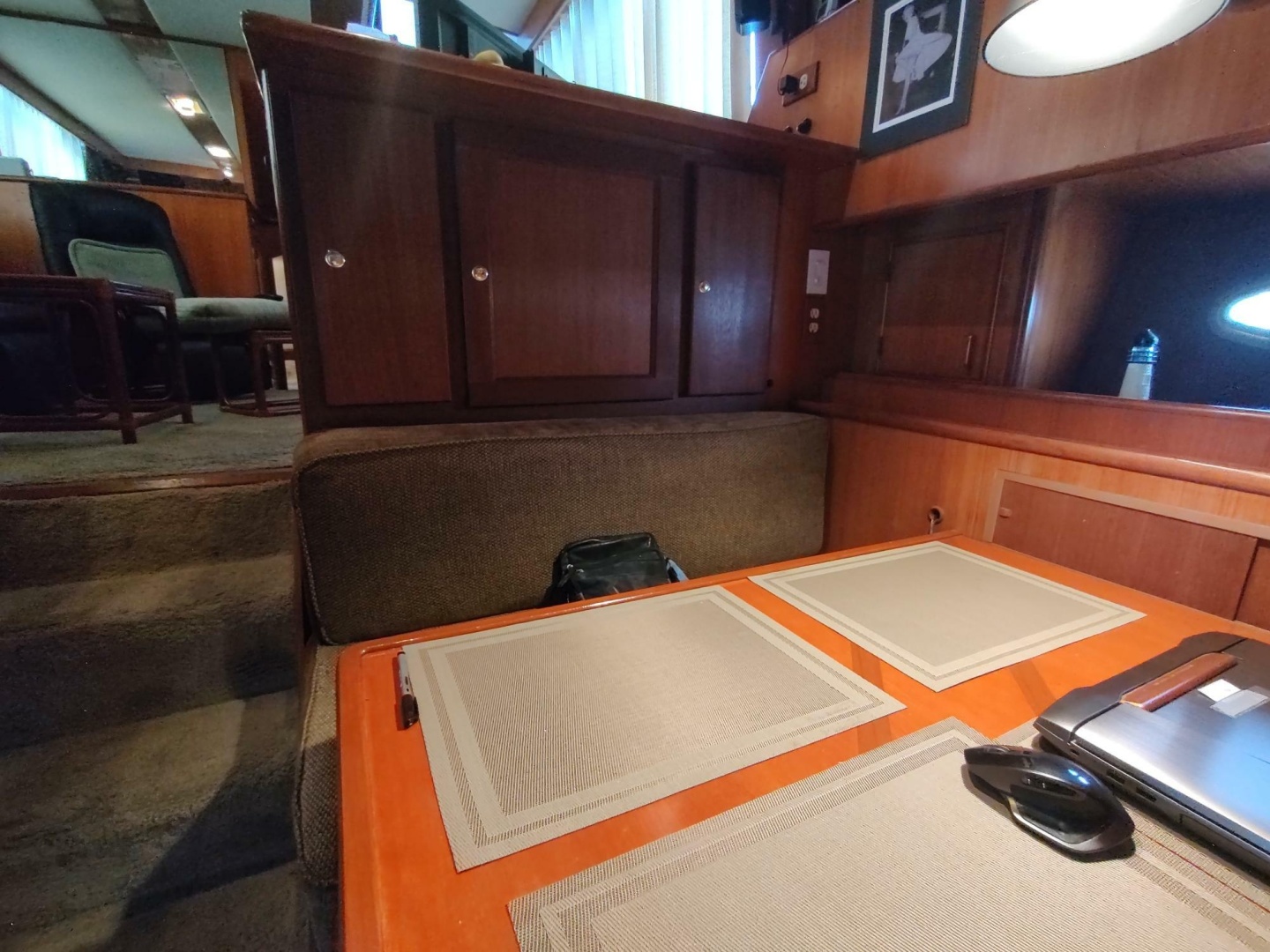 1989 Hyatt Double Cabin Motoryacht