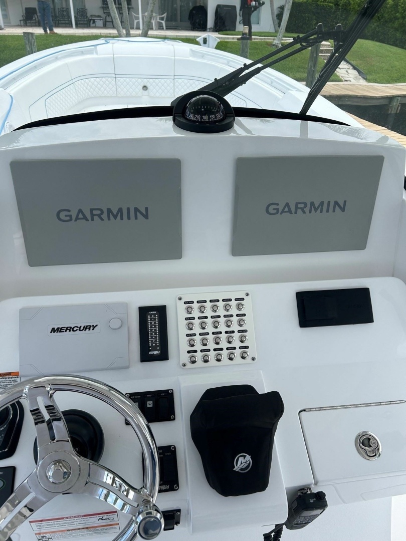 Intrepid 375 Nomad Yacht For Sale