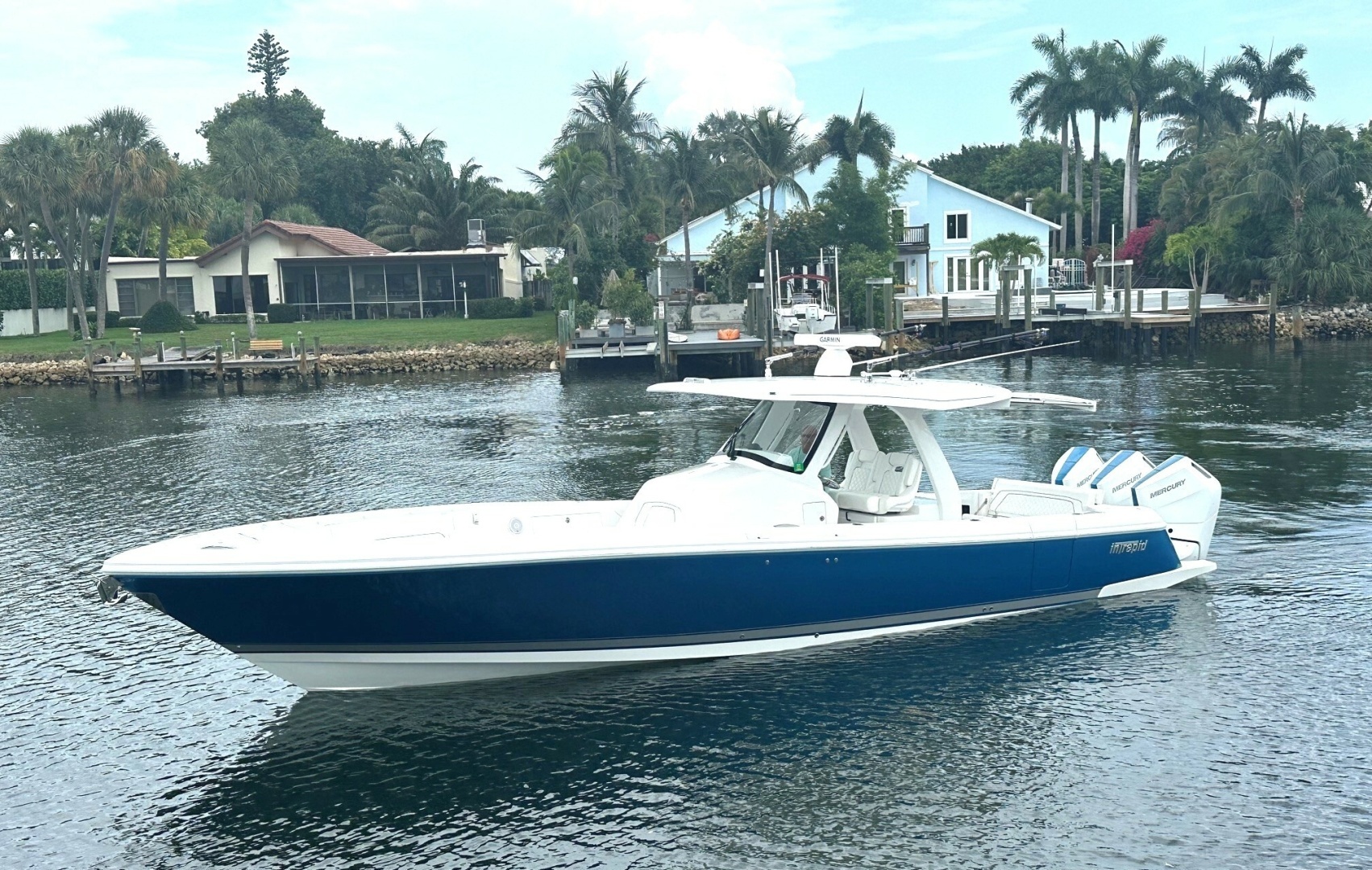 Intrepid 375 Nomad Yacht For Sale