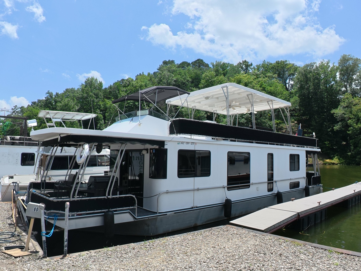 THE SUGAR SHACK 55ft Lakeview Yacht For Sale