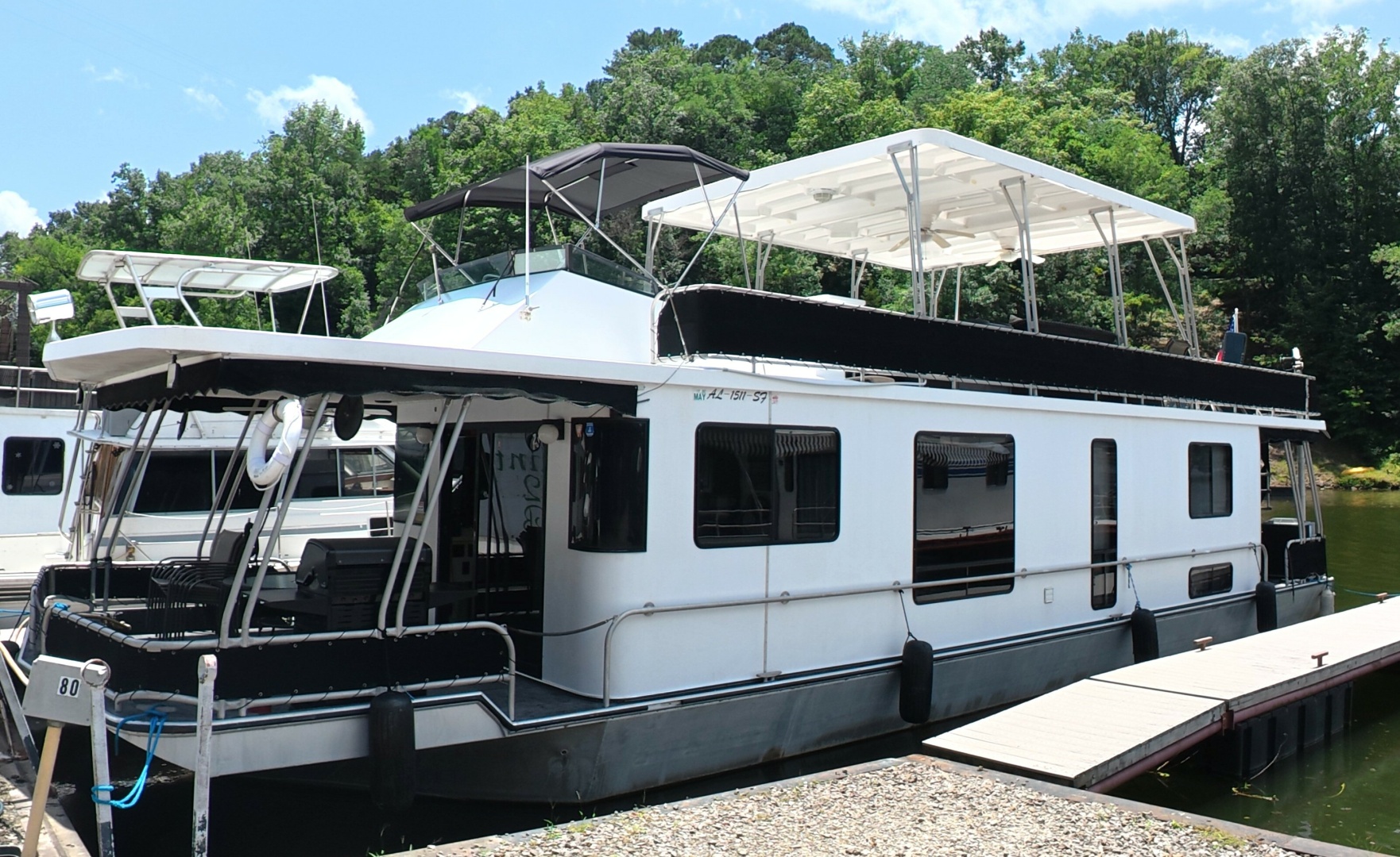 THE SUGAR SHACK 55ft Lakeview Yacht For Sale