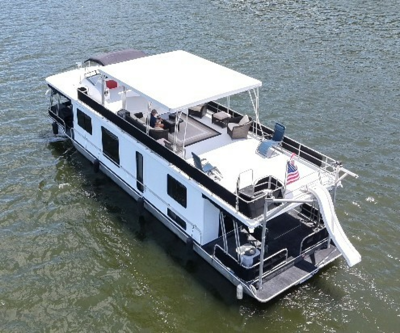 1996 Lakeview 14x56 houseboat