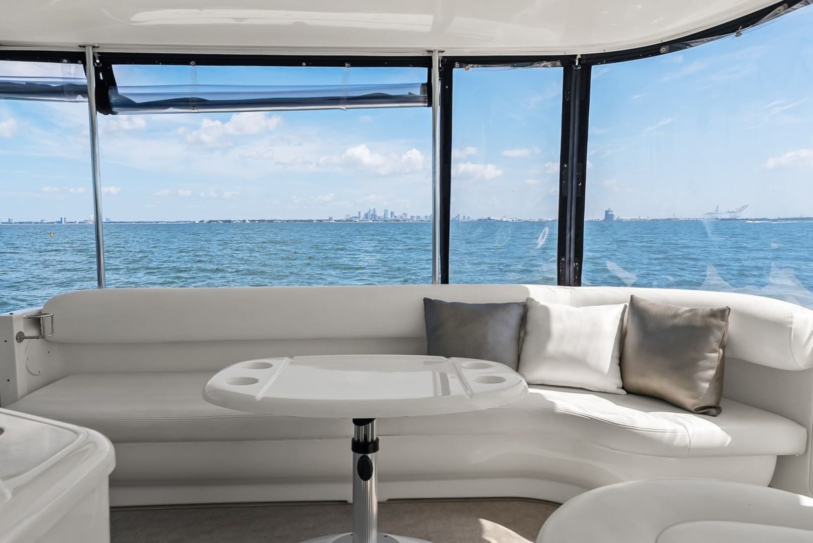 Sea Ray 40MY Yacht For Sale