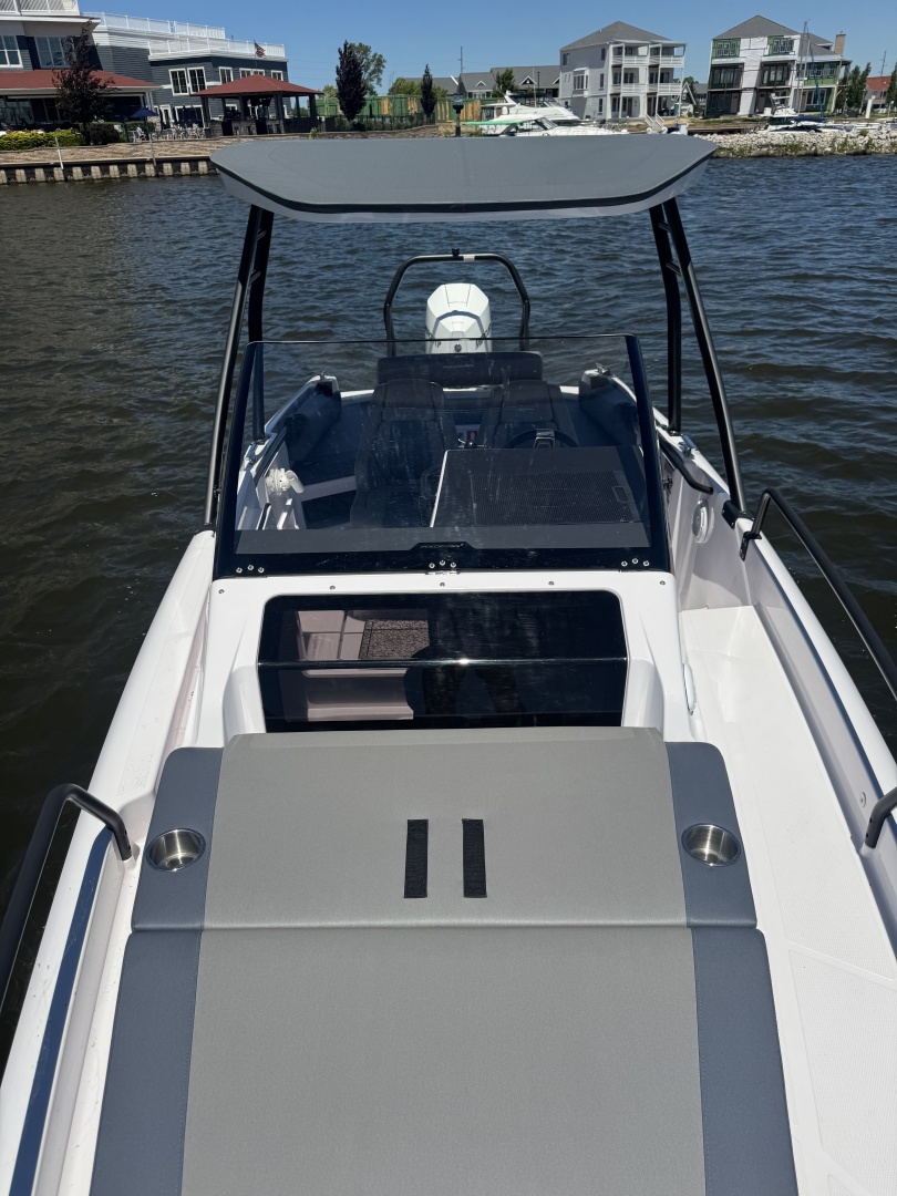 25ft Axopar Yacht For Sale 25ft Axopar Yacht For Sale