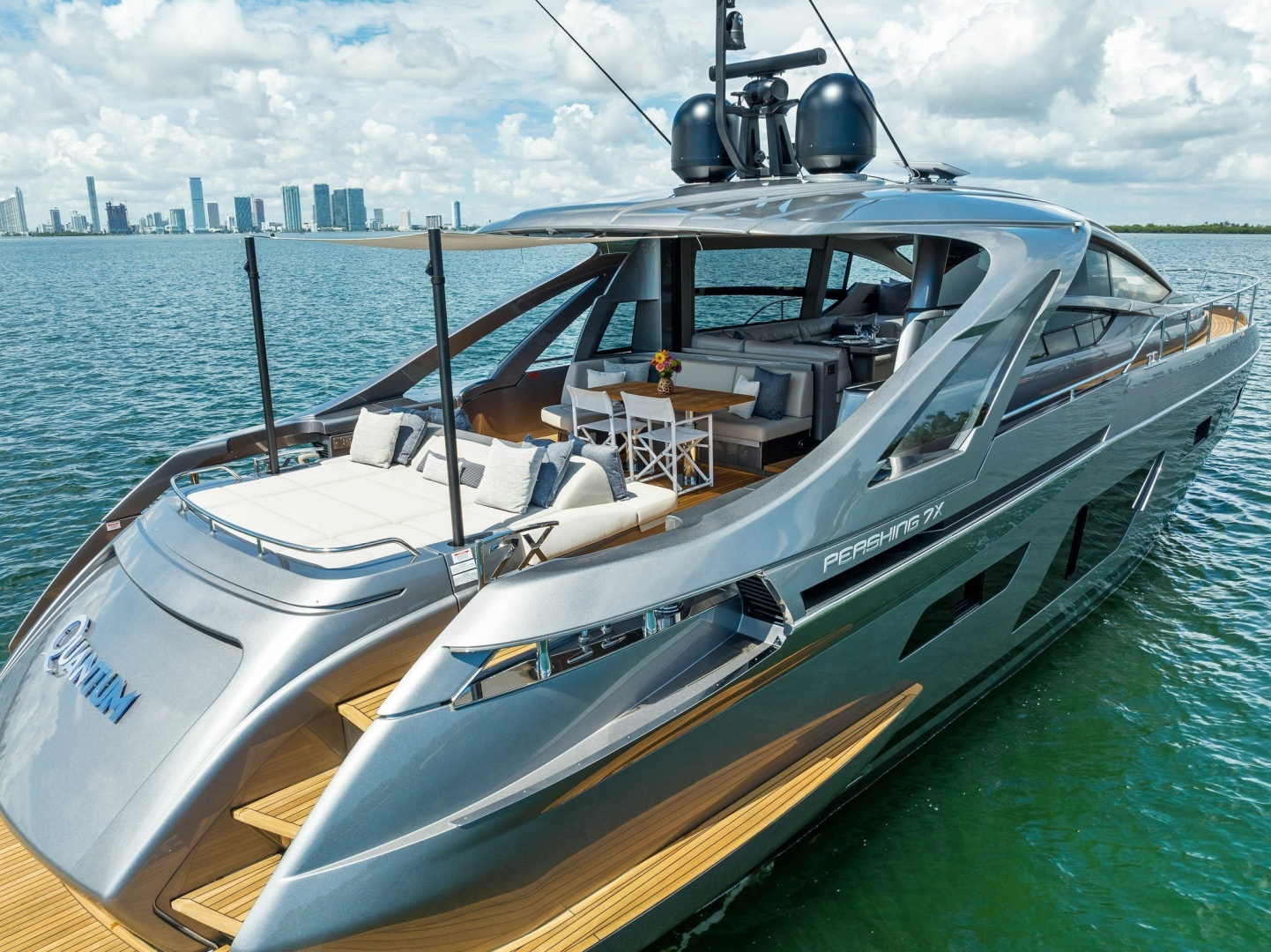 Pershing 7X Yacht For Sale