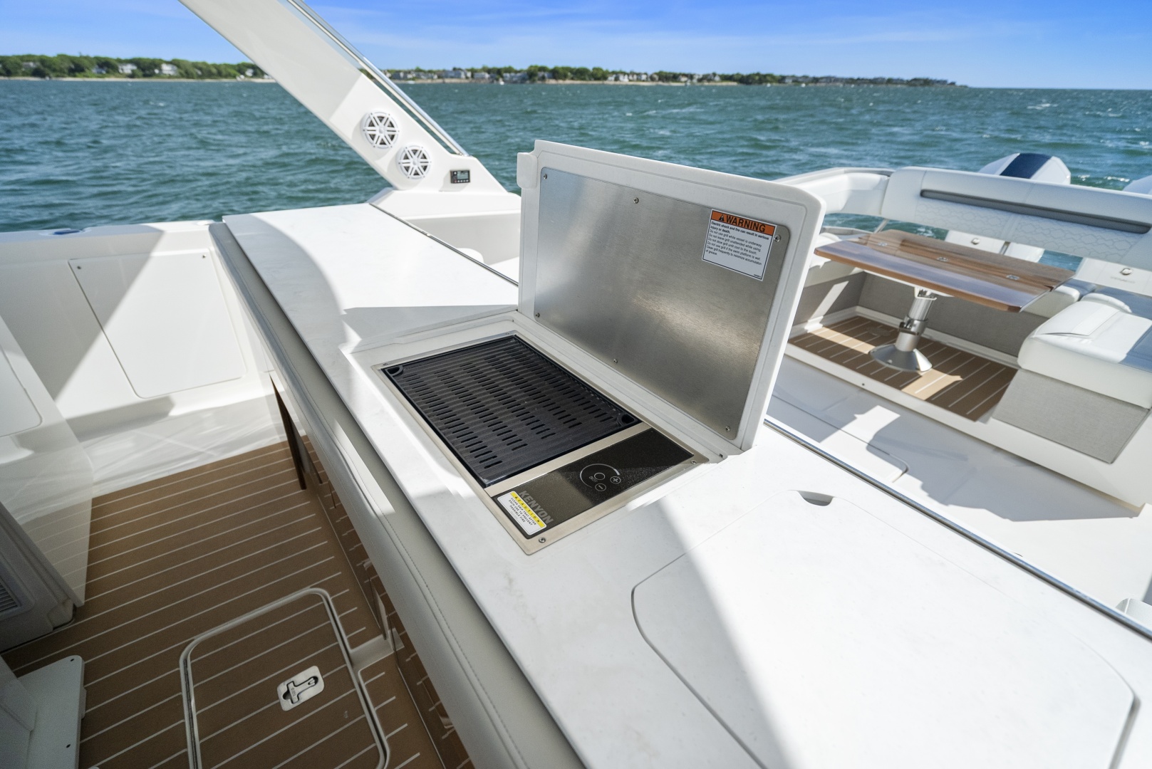 2024 Tiara Sport 