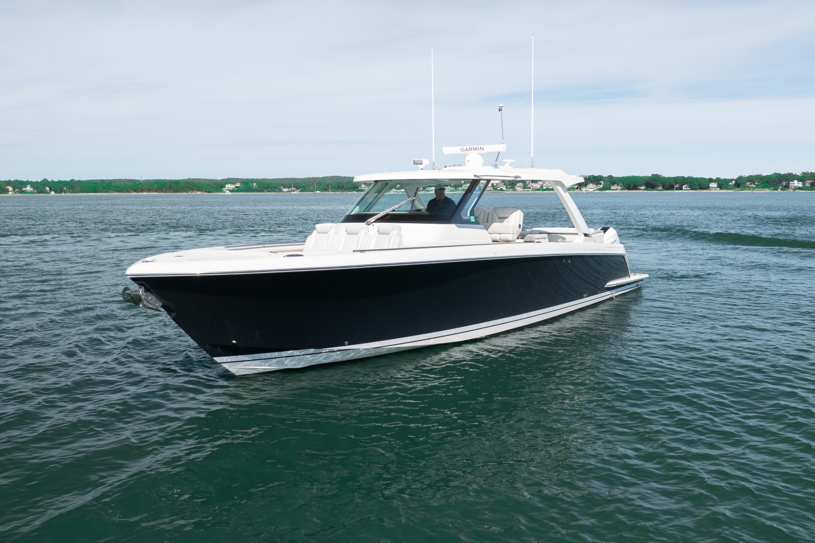 2024 Tiara Sport 