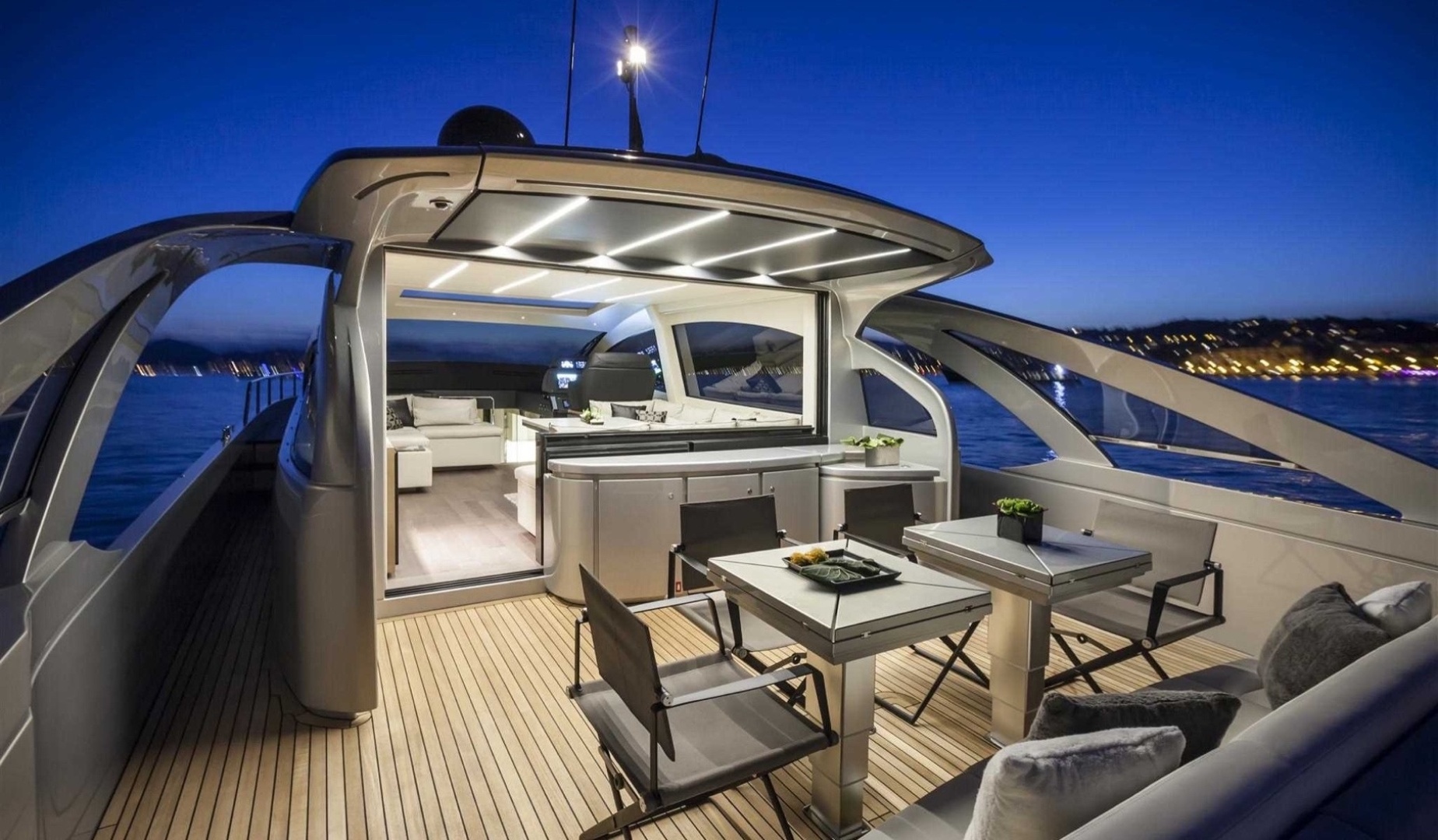 2018 Pershing 70 70ft Pershing Yacht For Sale