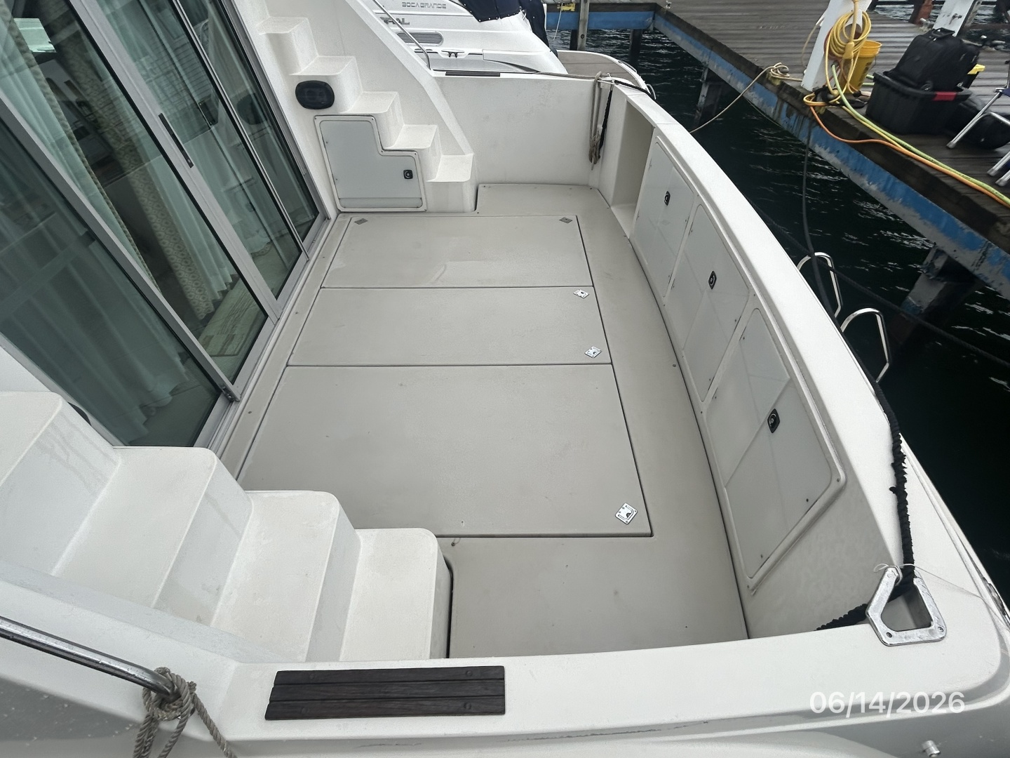 Manifest 42ft Cruisers Yachts Yacht For Sale