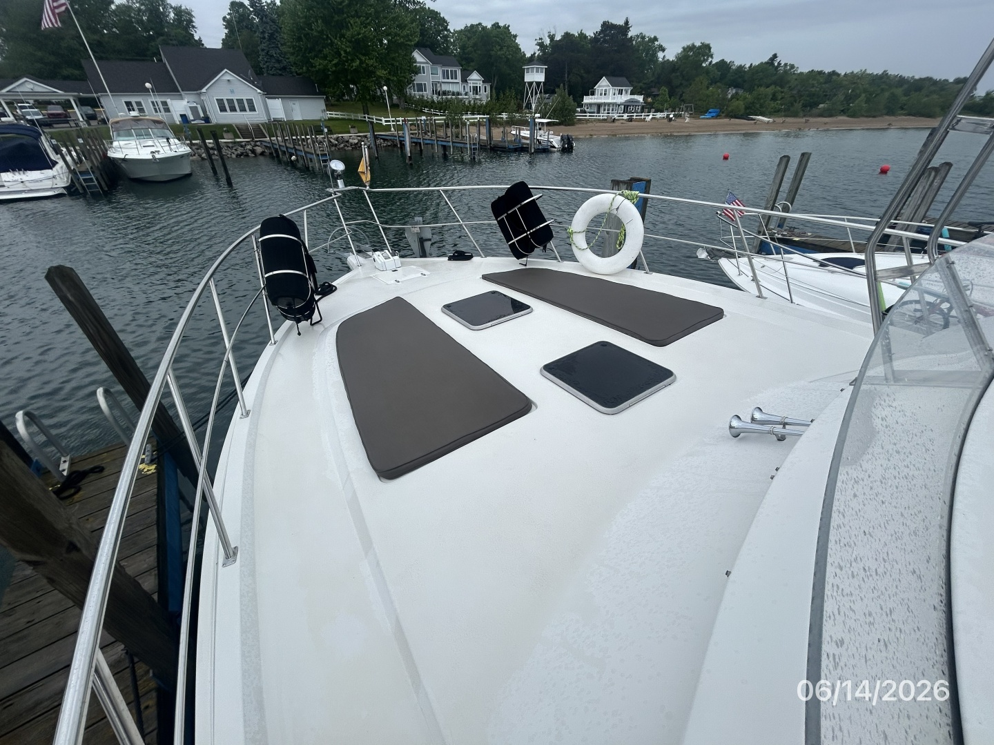 Manifest 42ft Cruisers Yachts Yacht For Sale