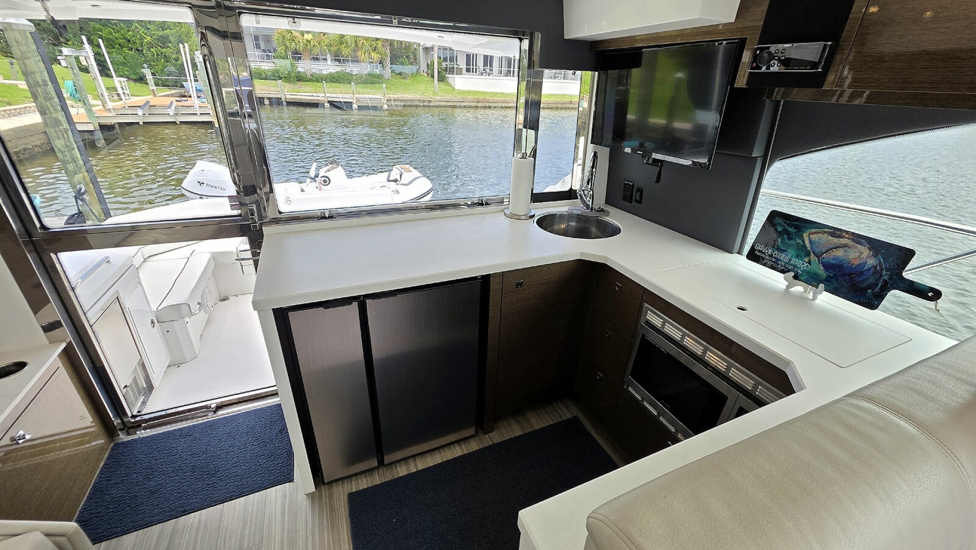 Cruisers Yachts Cantius 45 — Journey to… - Photo 18