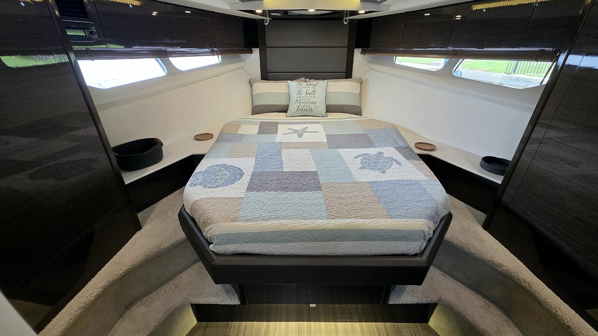 Cruisers Yachts Cantius 45 — Journey to… - Photo 27
