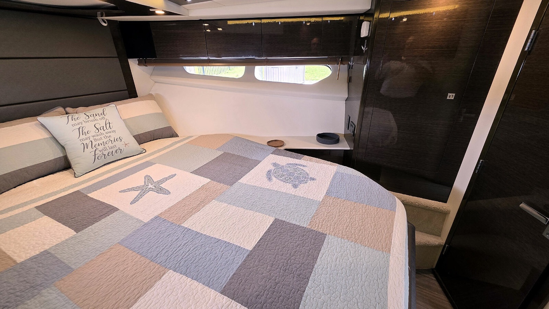 Cruisers Yachts Cantius 45 — Journey to… - Photo 29