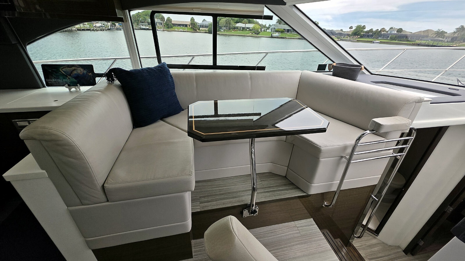Cruisers Yachts Cantius 45 — Journey to… - Photo 21