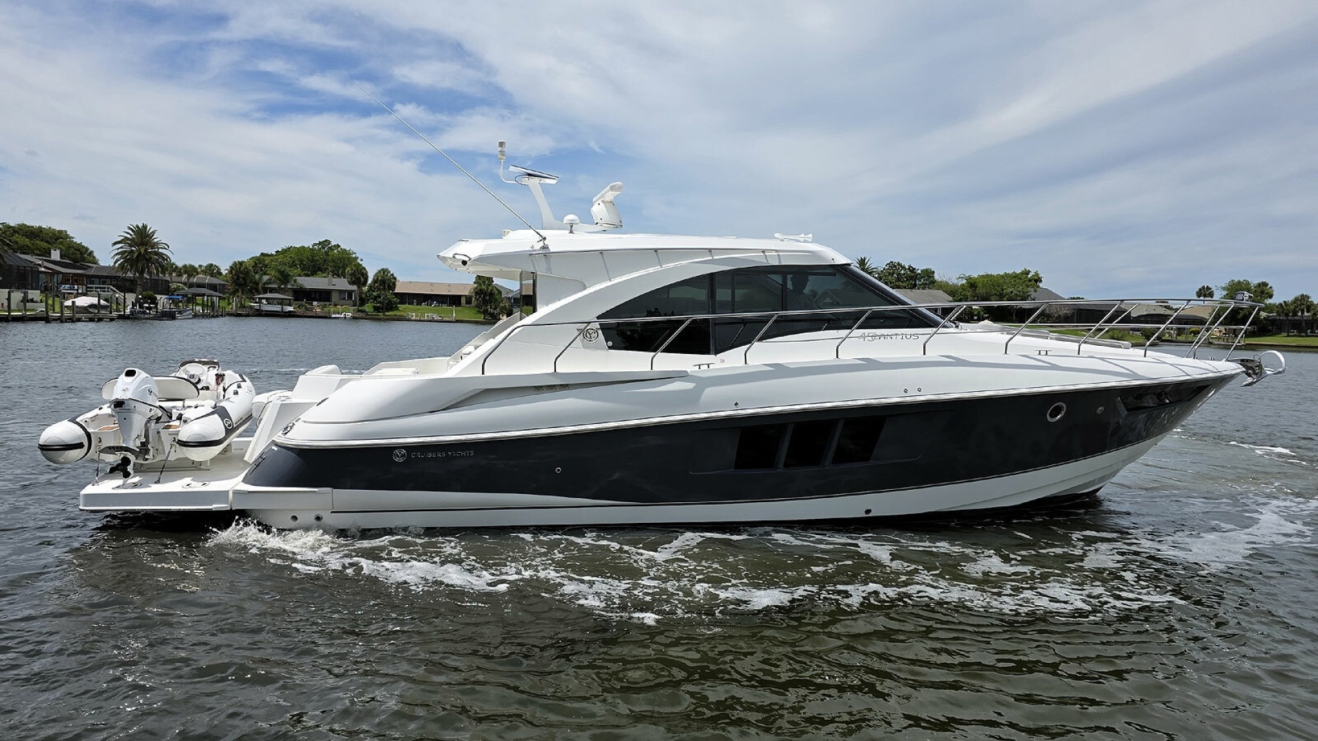Cruisers Yachts Cantius 45 — Journey to… - Photo 9