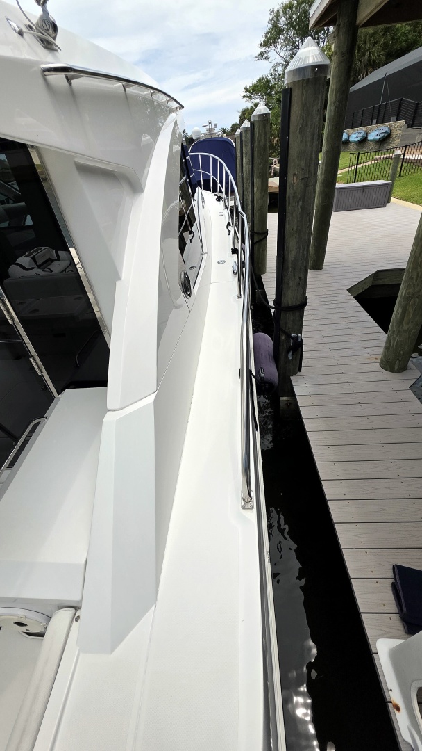 Cruisers Yachts Cantius 45 — Journey to… - Photo 65