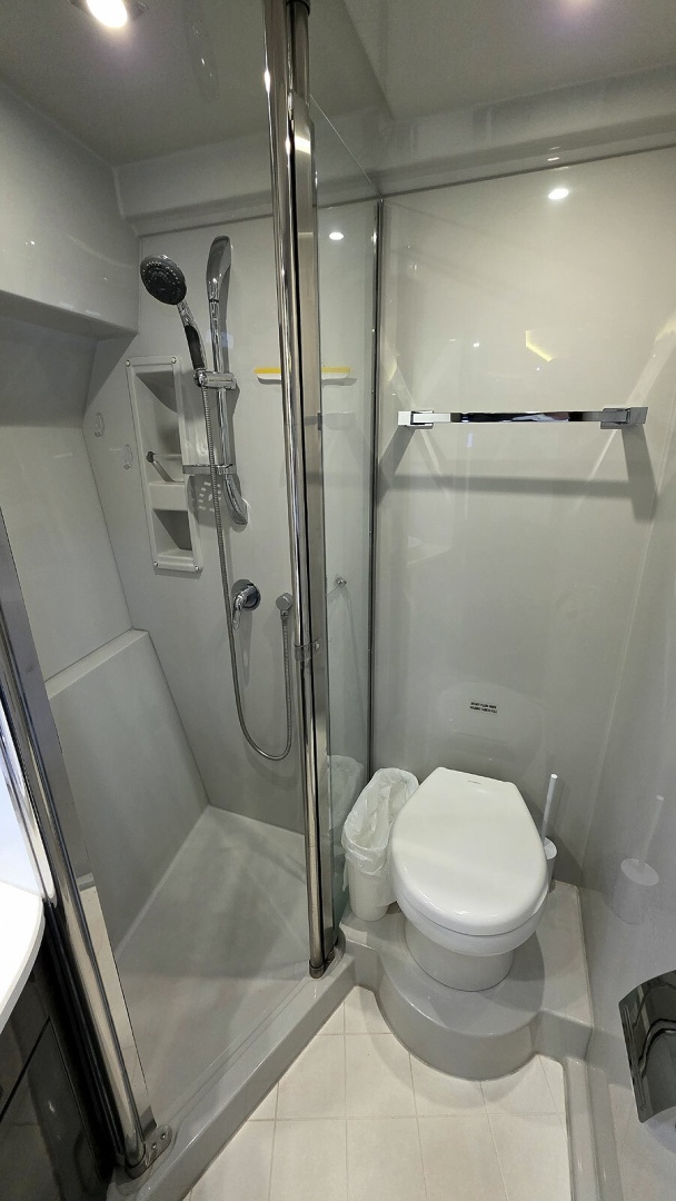 Master Head Toilet and Shower