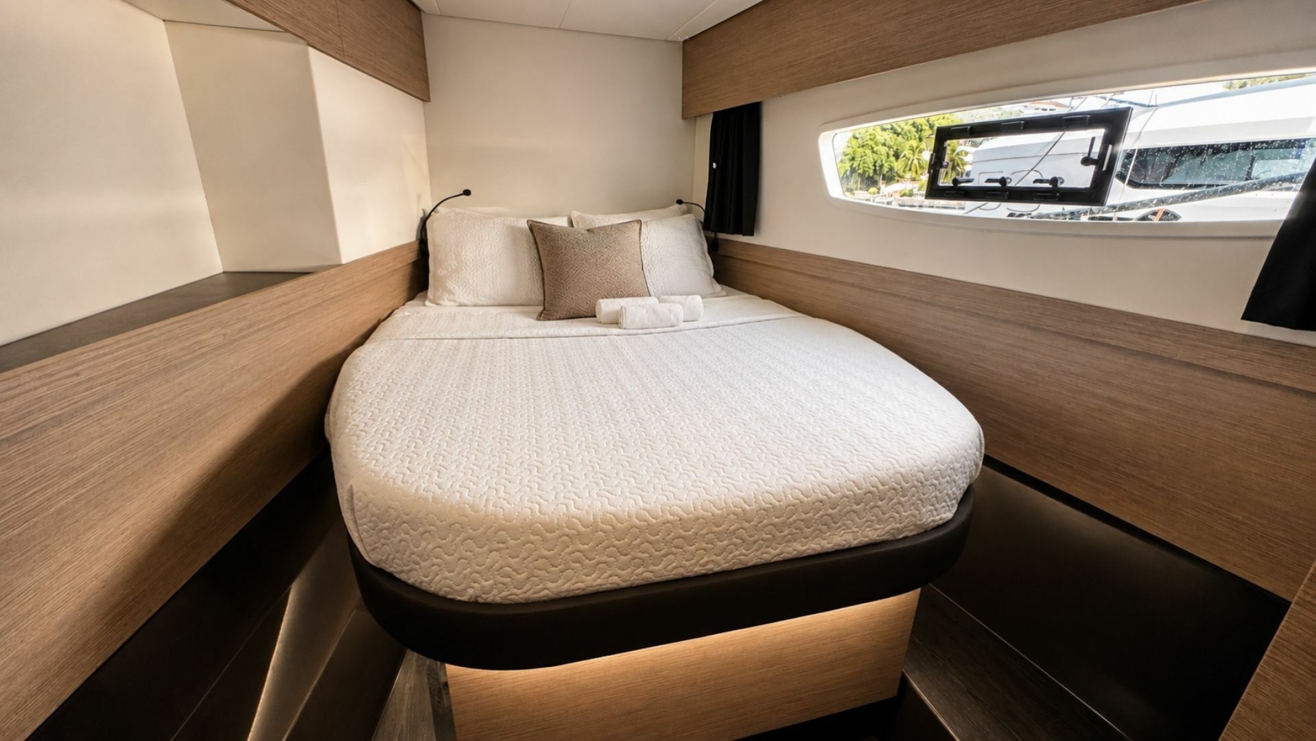Sea Monkeys 45ft Fountaine Pajot Yacht For Sale
