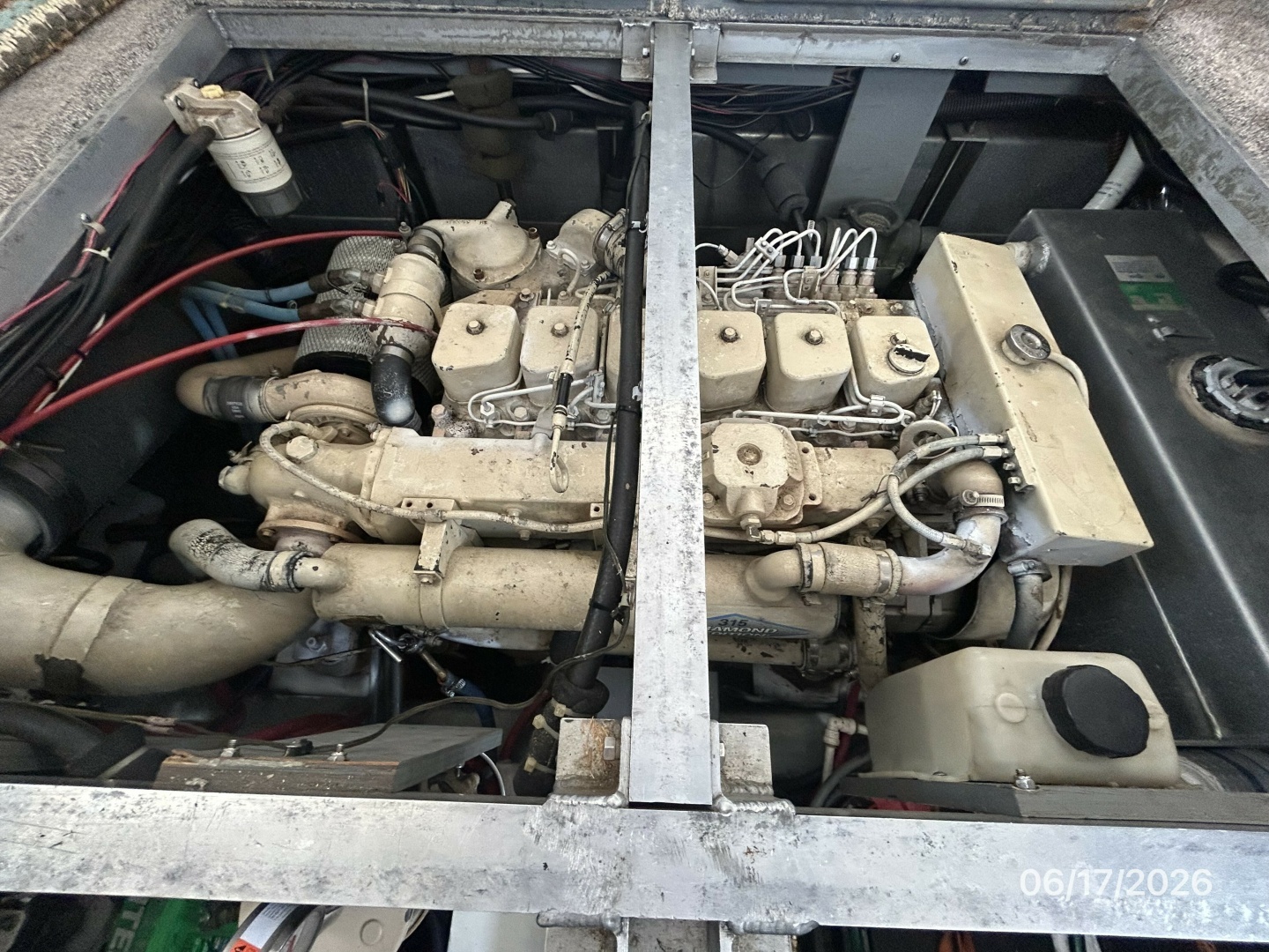 43' Carver port main engine
