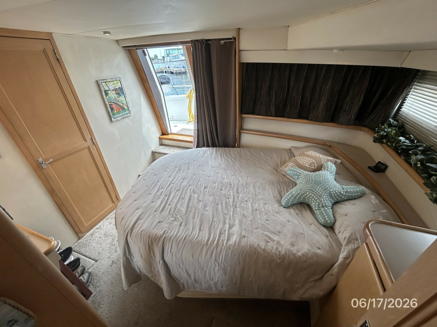 Exodus 43ft Carver Yacht For Sale