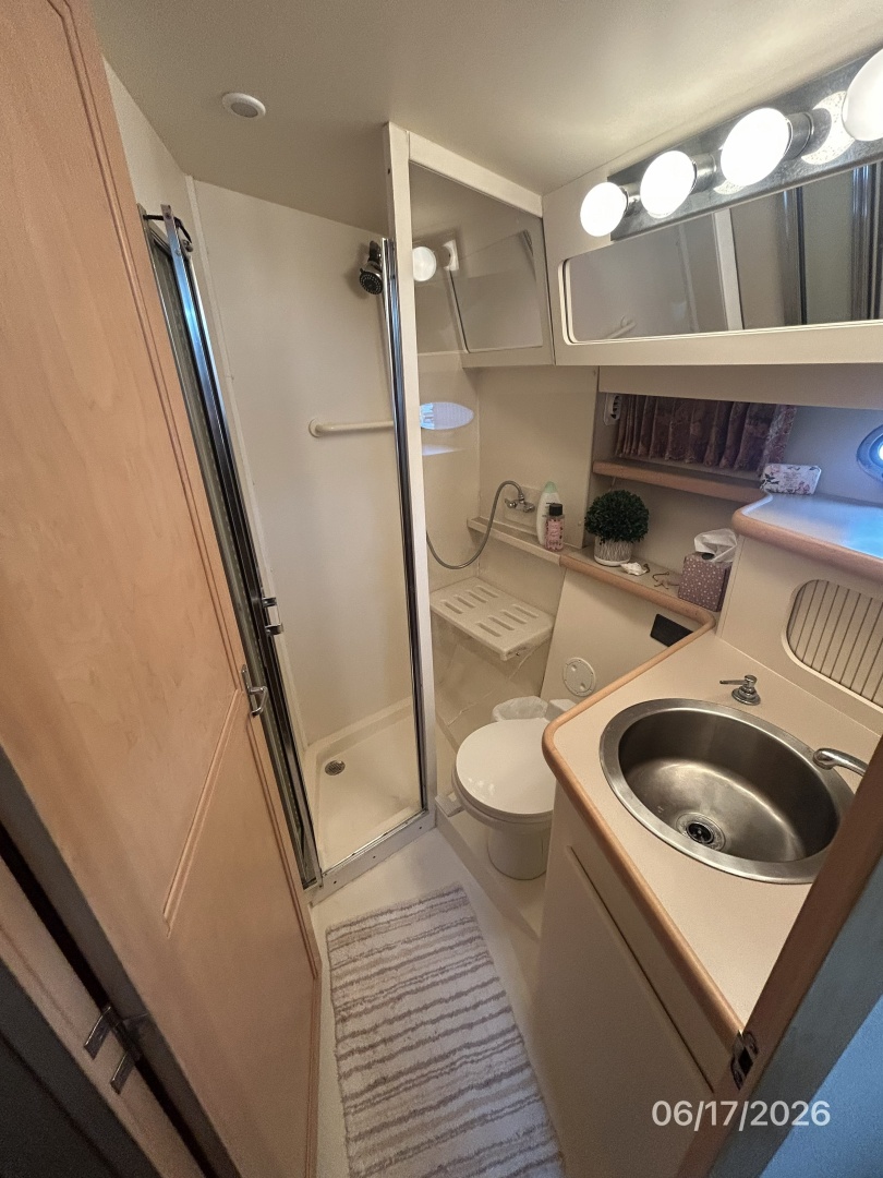 Exodus 43ft Carver Yacht For Sale