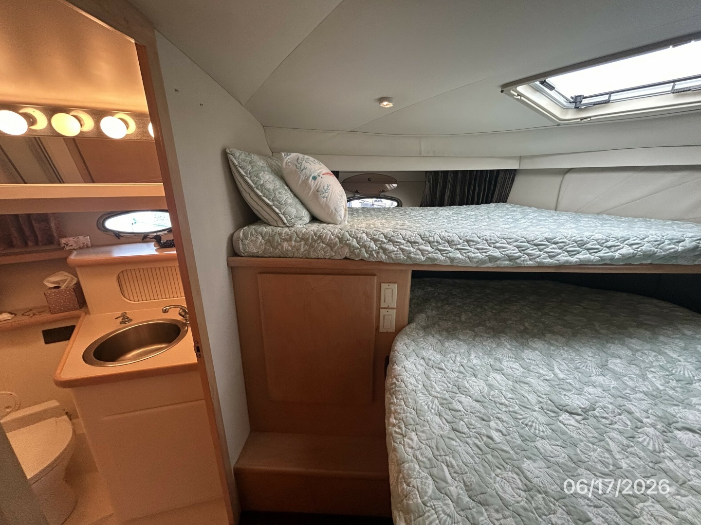Exodus 43ft Carver Yacht For Sale