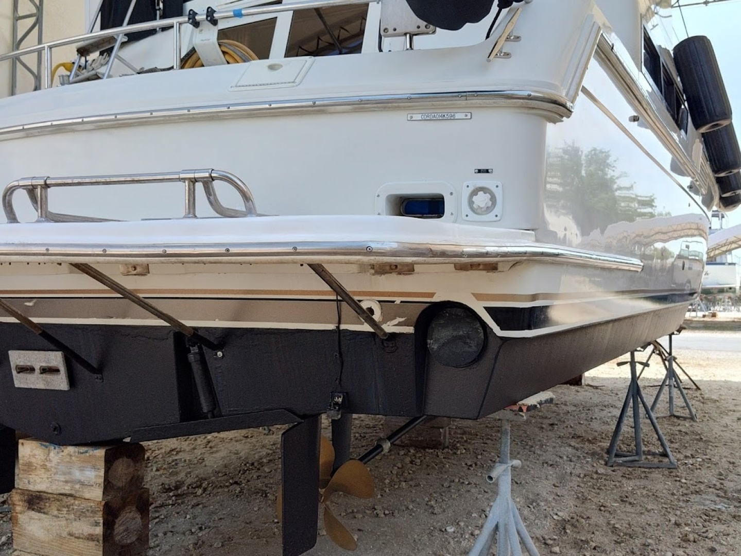 Exodus 43ft Carver Yacht For Sale