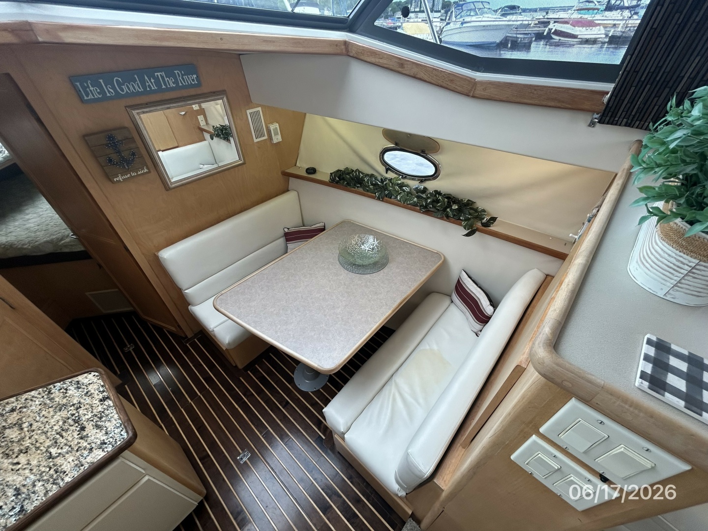 Exodus 43ft Carver Yacht For Sale