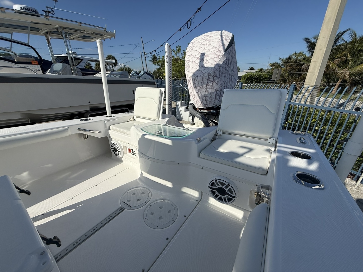 2021 Everglades 243 CC