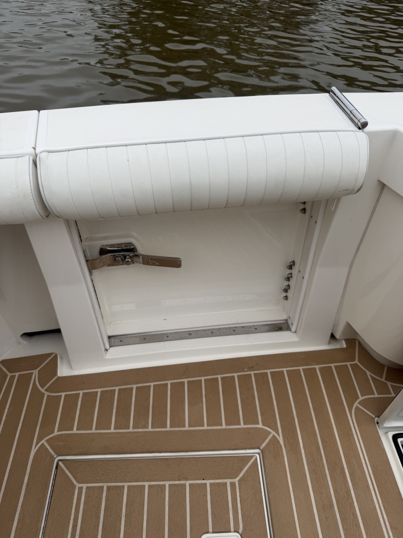 1998 Cabo 35 Express