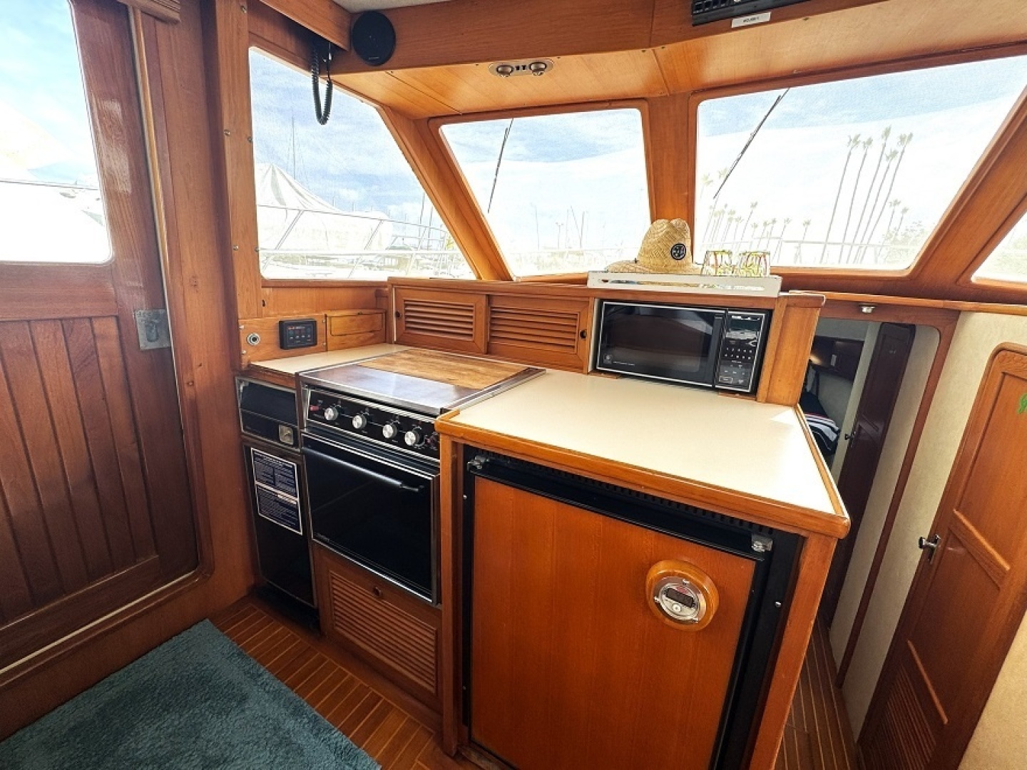 1988 Offshore Yachts 