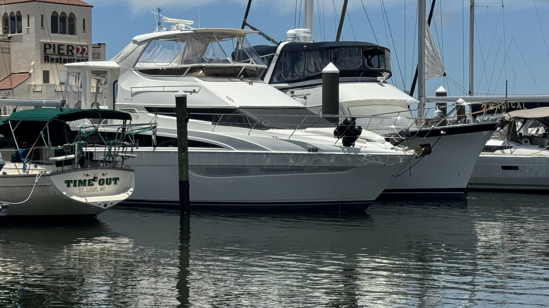 Splash amp Dash 47ft Carver Yacht For Sale Splash amp Dash 47ft Carver Yacht For Sale