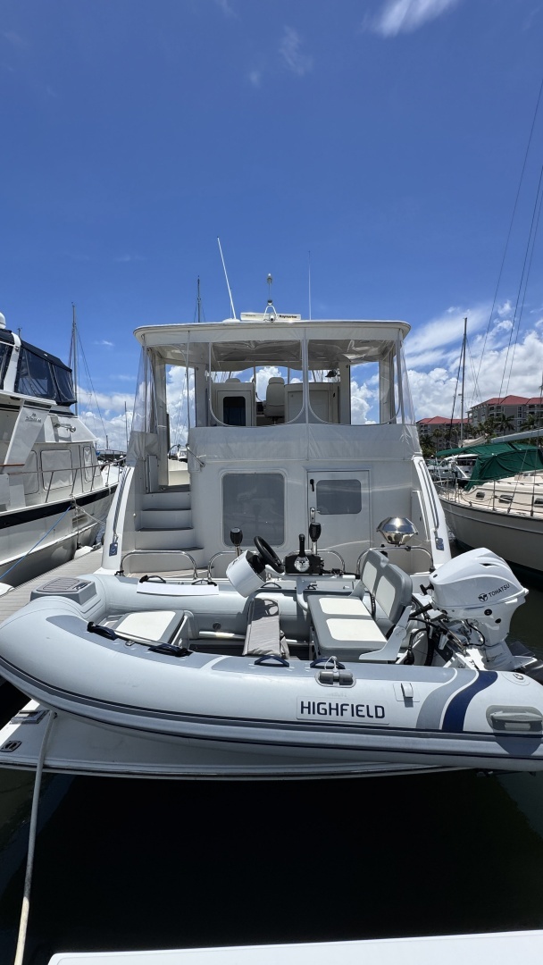 Carver 47 Cockpit Motor Yacht Yacht For Sale