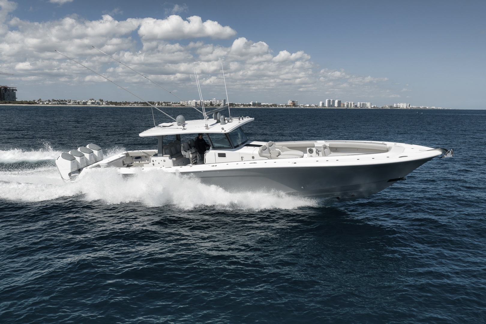 2025 HCB 53 Suenos