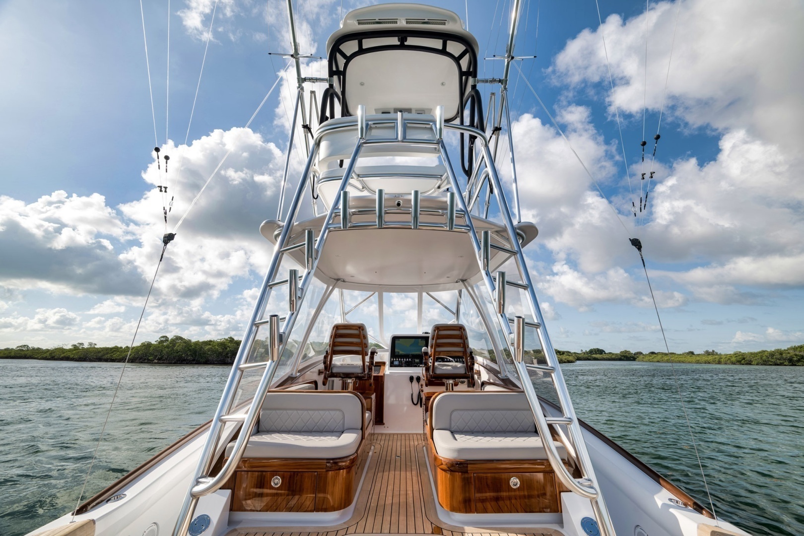 Winter Custom Yachts 38 Walk Around Yacht For Sale