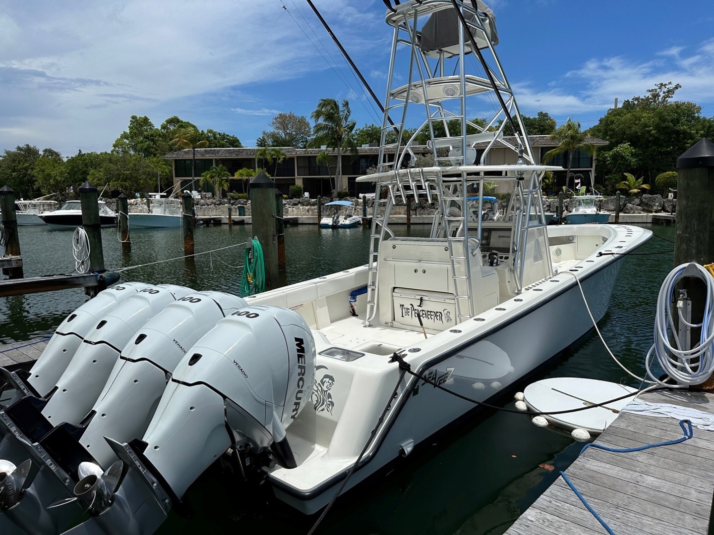 SeaVee 390Z Yacht For Sale
