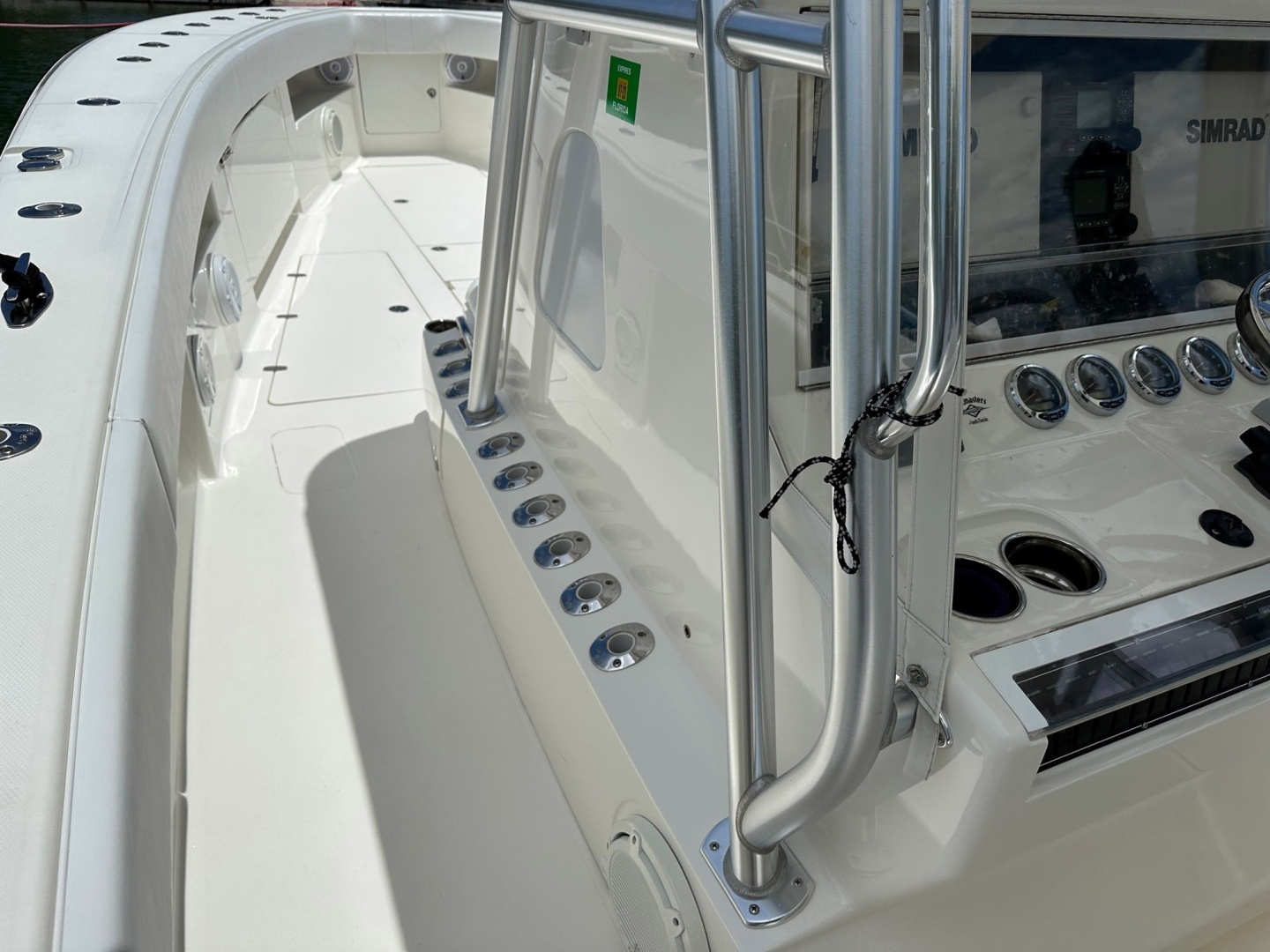 SeaVee 390Z Yacht For Sale