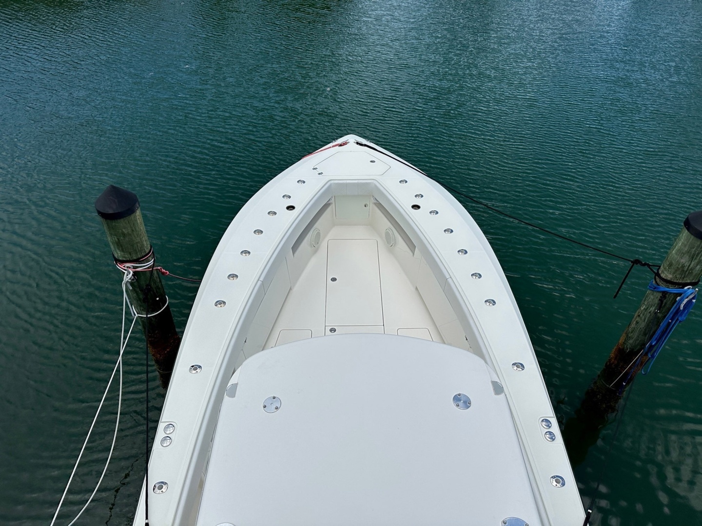 SeaVee 390Z Yacht For Sale