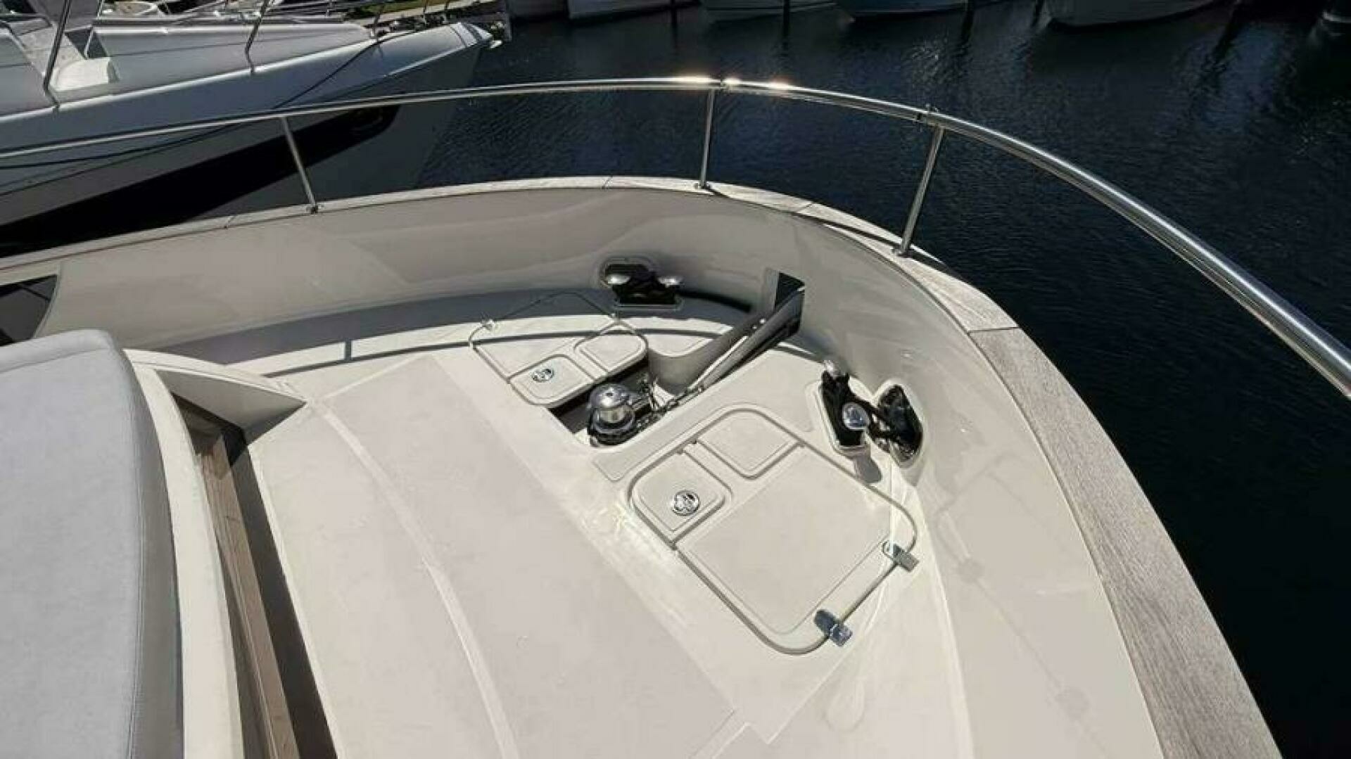 Greenline 48 Fly Hybrid Yacht For Sale