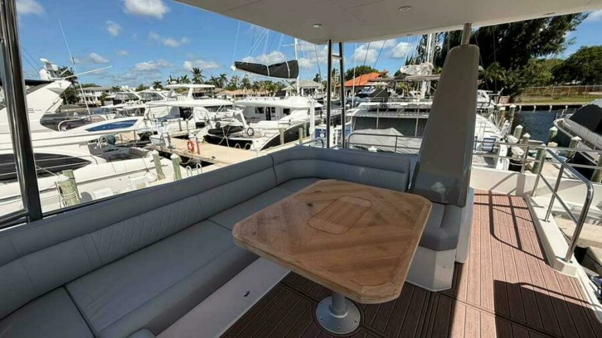 Greenline 48 Fly Hybrid Yacht For Sale