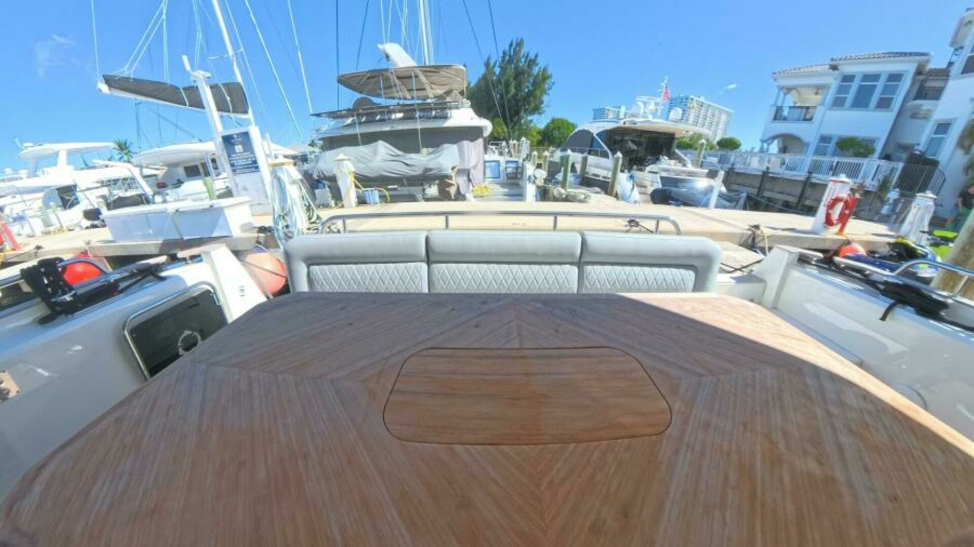 Greenline 48 Fly Hybrid Yacht For Sale