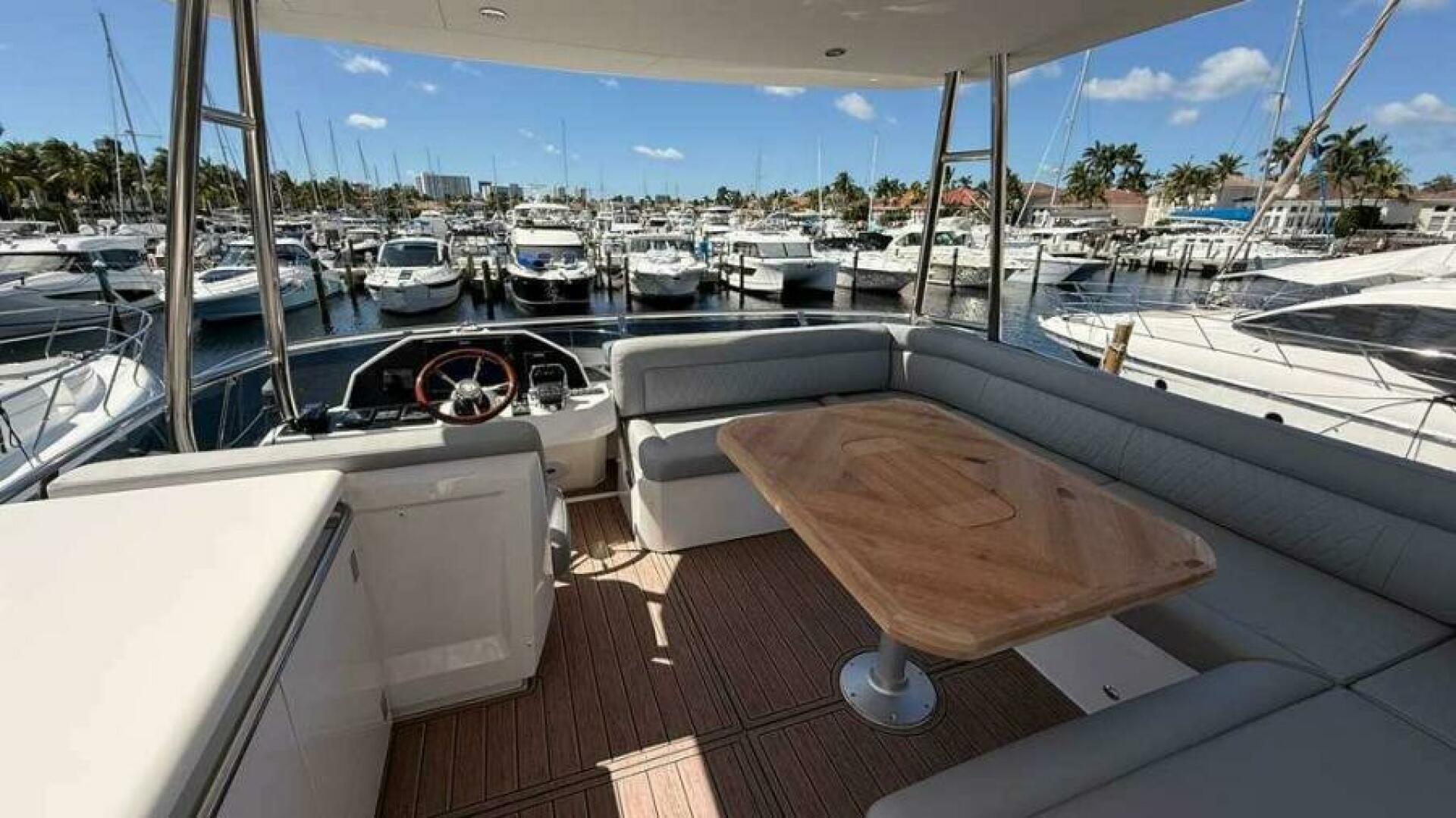 Greenline 48 Fly Hybrid — Electric Summer - Photo 73