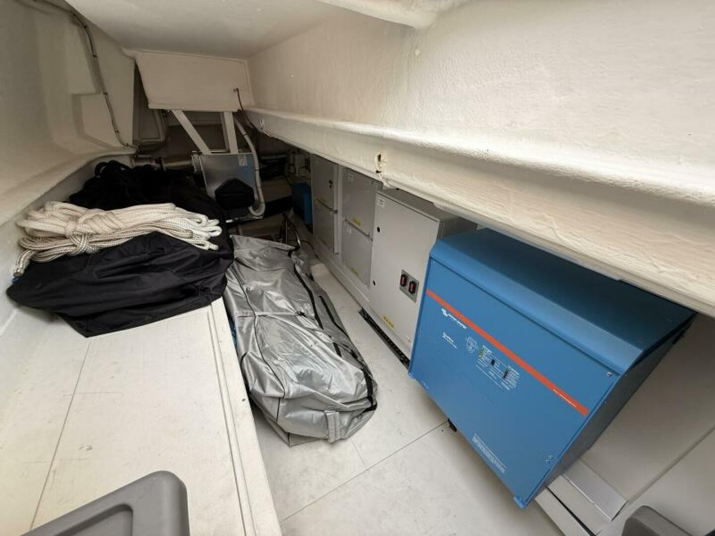 Greenline 48 Fly Hybrid — Electric Summer - Photo 89