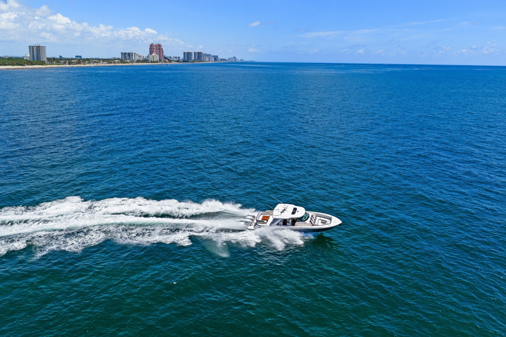 2020 Tiara Yachts 