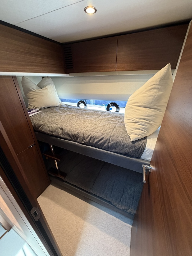 WILE E COYOTE 66ft Princess Yacht For Sale