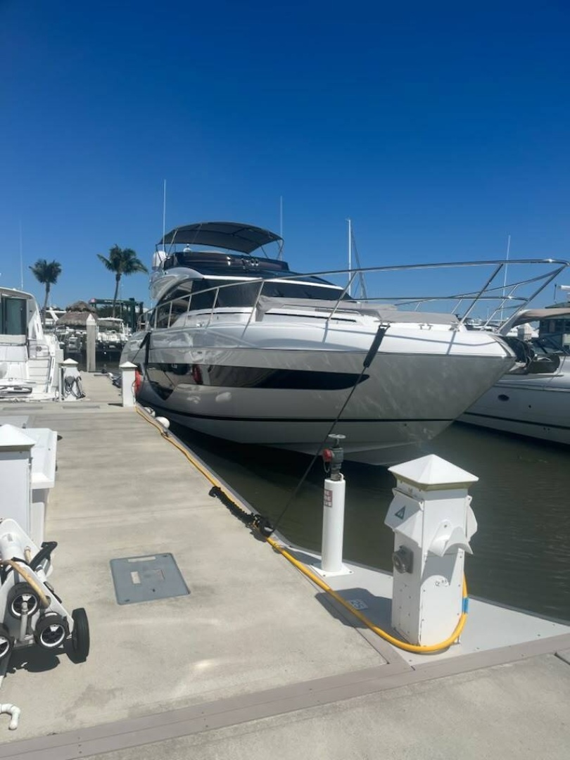 WILE E COYOTE 66ft Princess Yacht For Sale